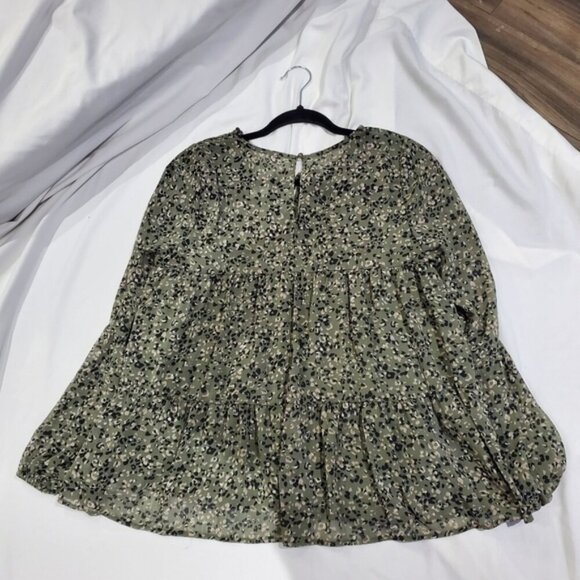 Sadie and Sage Boho Chic Longsleeve Floral Blouse - Picture 2 of 11